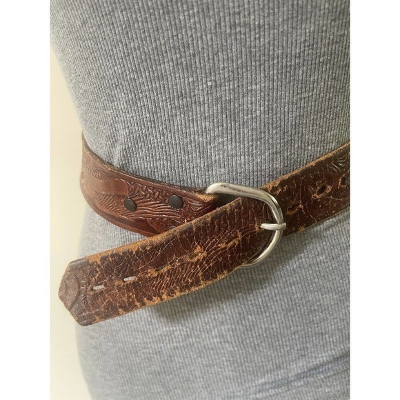 Vintage Hand Tooled Buckle Belt 44 Handcrafted Western Top Grain Leather Brown - Picture 1 of 8